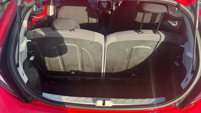 Toyota Aygo 1.0 VVT-i X-Play 5dr x-shift Petrol Hatchback